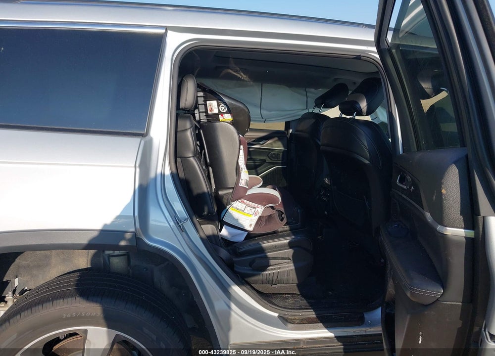 2021 JEEP GRAND CHEROKEE L VIN: 1C4RJJBG5M8115267