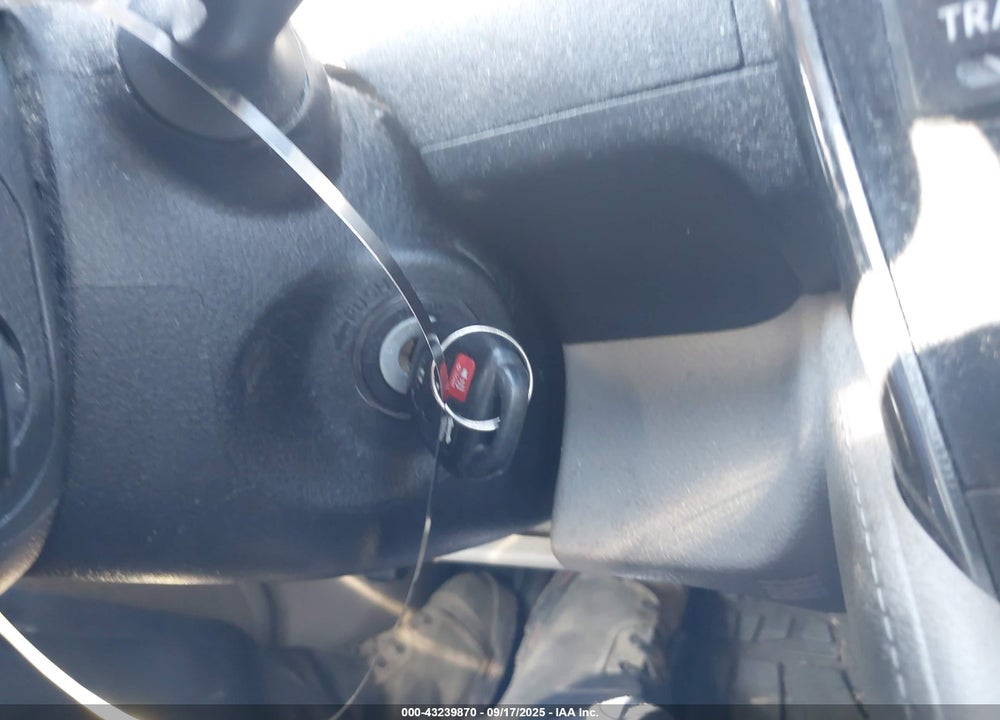 2013 TOYOTA CAMRY VIN: 4T4BF1FK4DR293018