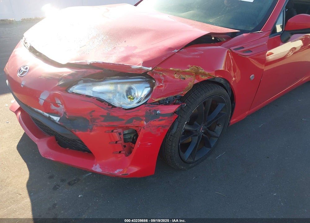 2017 TOYOTA 86 VIN: JF1ZNAA1XH9701423