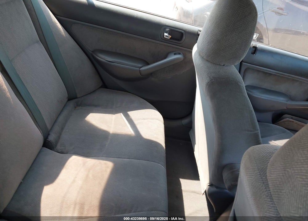 2002 HONDA CIVIC LX VIN: 1HGES16562L082800