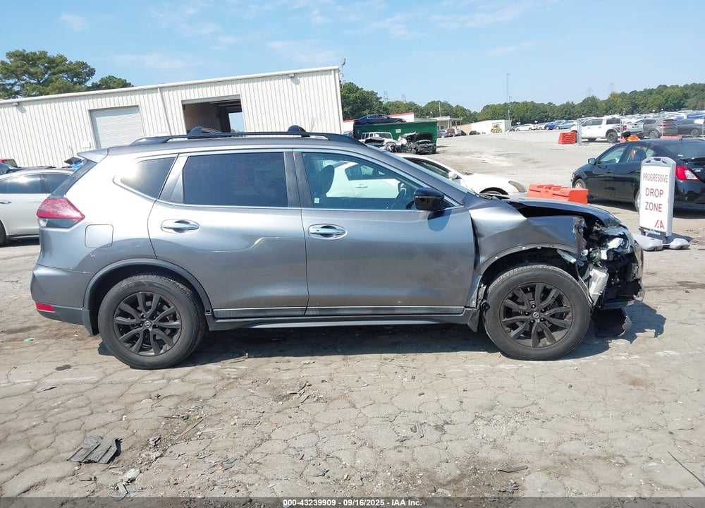 2018 NISSAN ROGUE VIN: 5N1AT2MV9JC724293