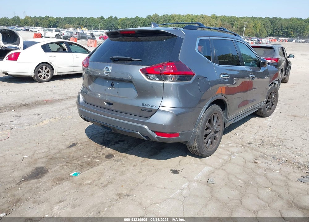 2018 NISSAN ROGUE VIN: 5N1AT2MV9JC724293