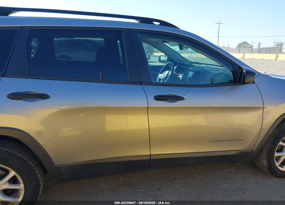 2016 JEEP CHEROKEE VIN: 1C4PJLAB6GW336773