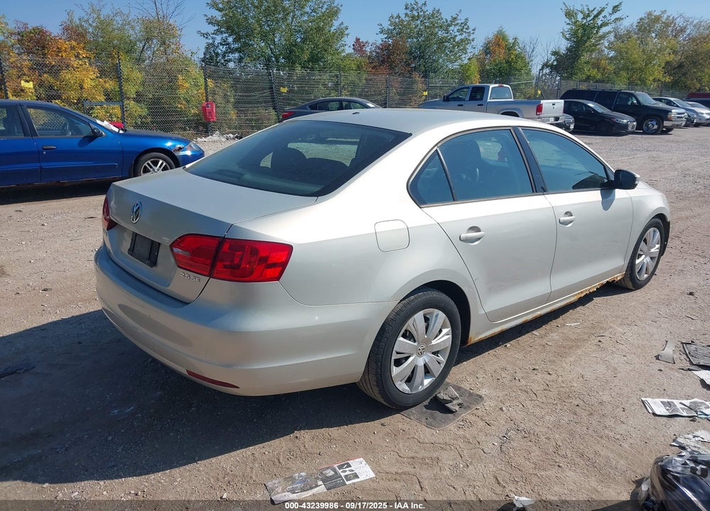 2011 VOLKSWAGEN JETTA VIN: 3VWDX7AJ6BM340151