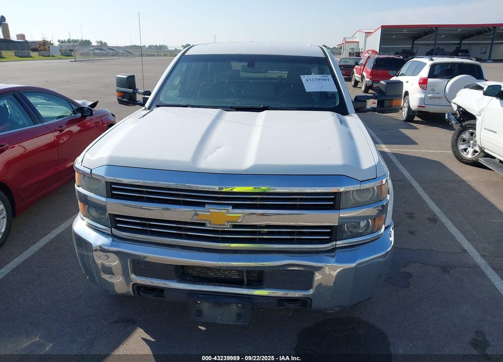 2015 CHEVROLET SILVERADO 3500HD WT VIN: 1GC4KYC88FF593933
