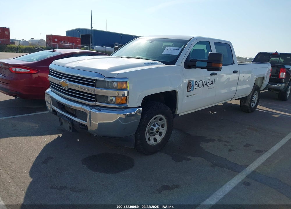 2015 CHEVROLET SILVERADO 3500HD WT VIN: 1GC4KYC88FF593933