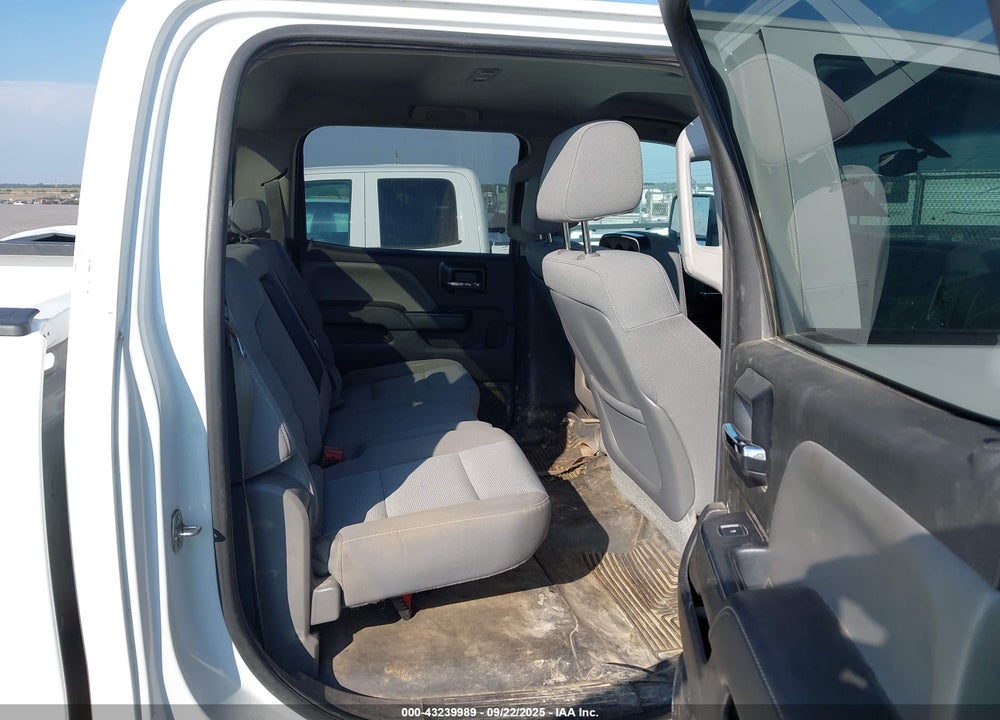 2015 CHEVROLET SILVERADO 3500HD WT VIN: 1GC4KYC88FF593933