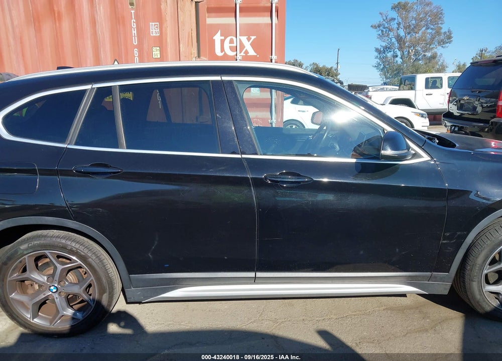 2019 BMW X1 VIN: WBXHT3C54K5L37749