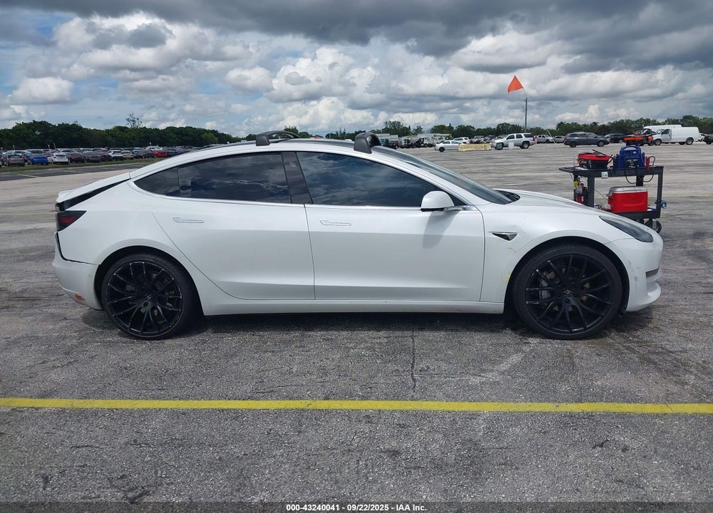 2019 TESLA MODEL 3 VIN: 5YJ3E1EA3KF401701