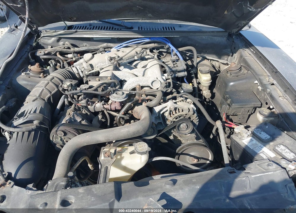 2001 FORD MUSTANG VIN: 1FAFP40471F227223