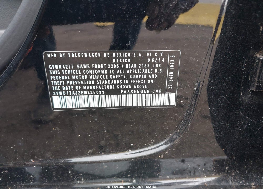 2014 VOLKSWAGEN JETTA 1.8T SE VIN: 3VWD17AJ2EM325099