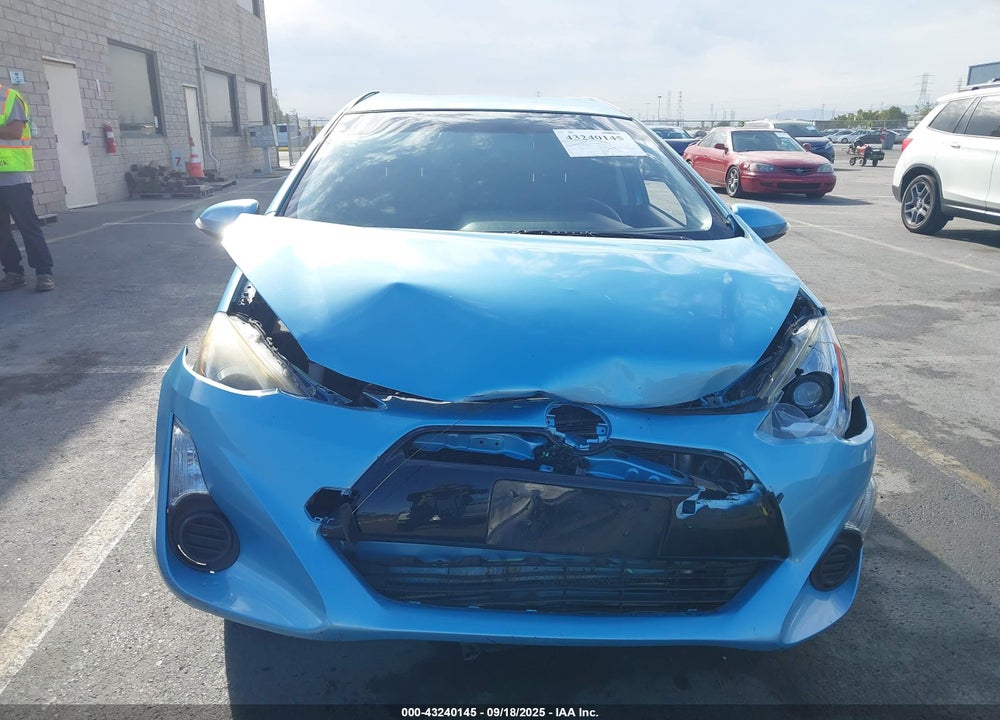 2015 TOYOTA PRIUS C TWO VIN: JTDKDTB32F1109648