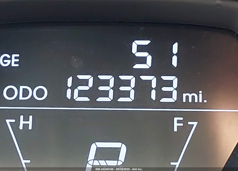 2013 HYUNDAI ELANTRA GLS VIN: KMHDH4AE1DU898596