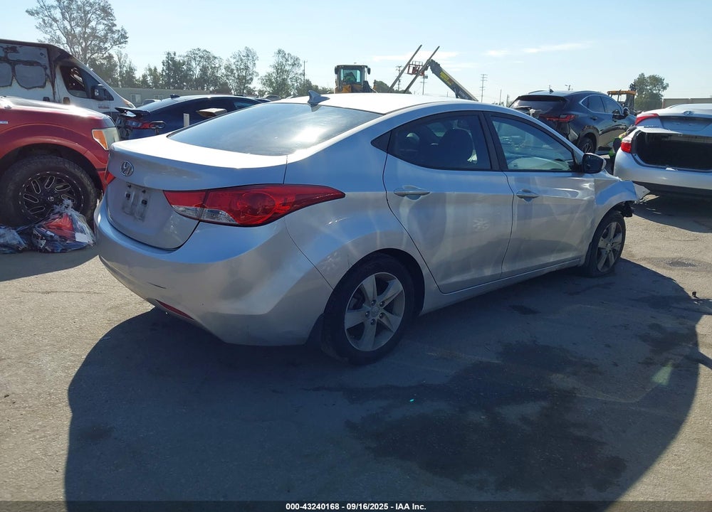 2013 HYUNDAI ELANTRA GLS VIN: KMHDH4AE1DU898596