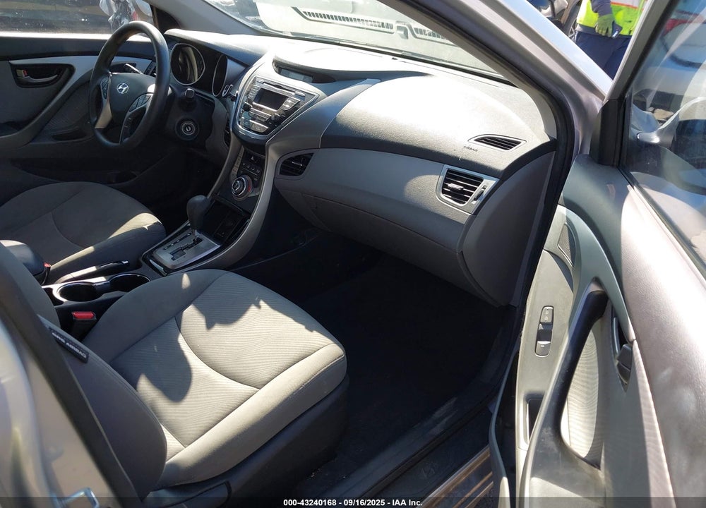 2013 HYUNDAI ELANTRA GLS VIN: KMHDH4AE1DU898596
