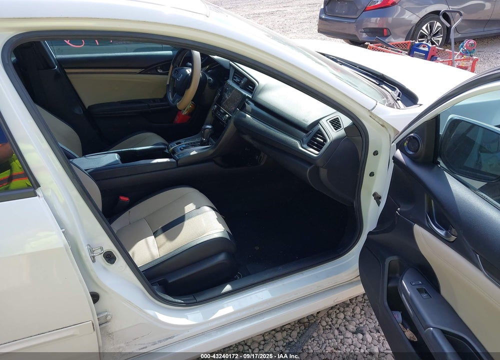 2017 HONDA CIVIC VIN: SHHFK7H84HU218140