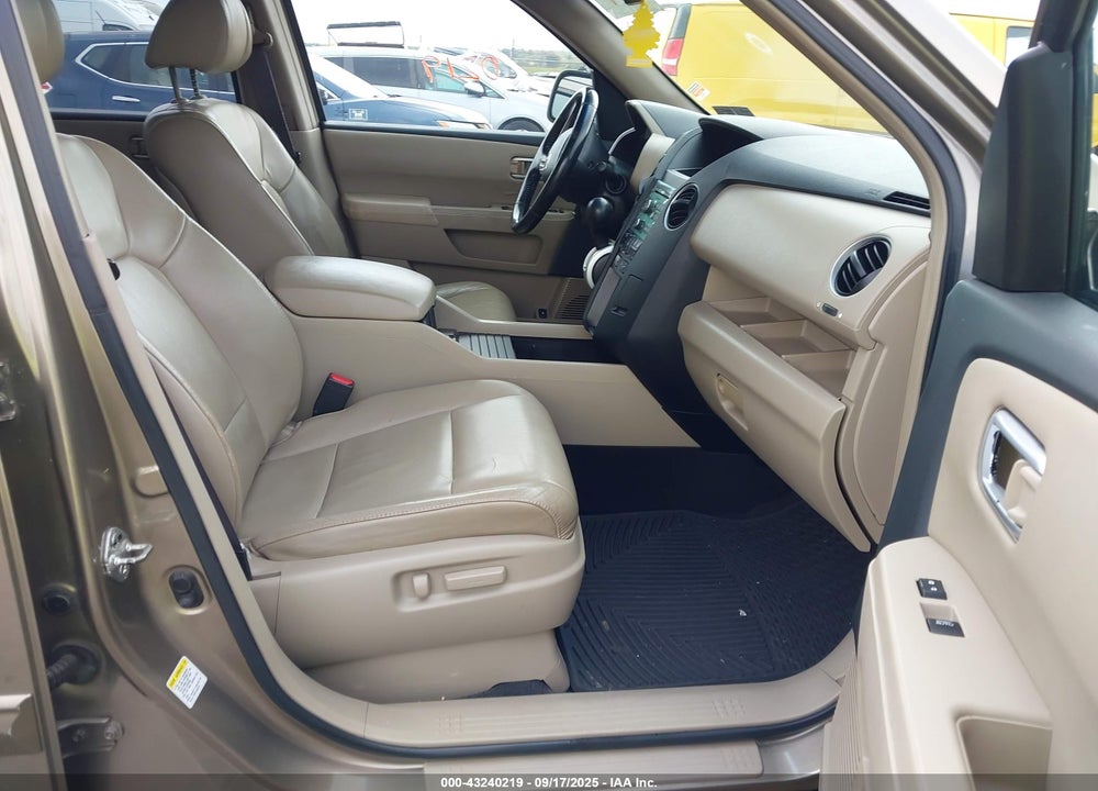 2009 HONDA PILOT VIN: 5FNYF48529B021830