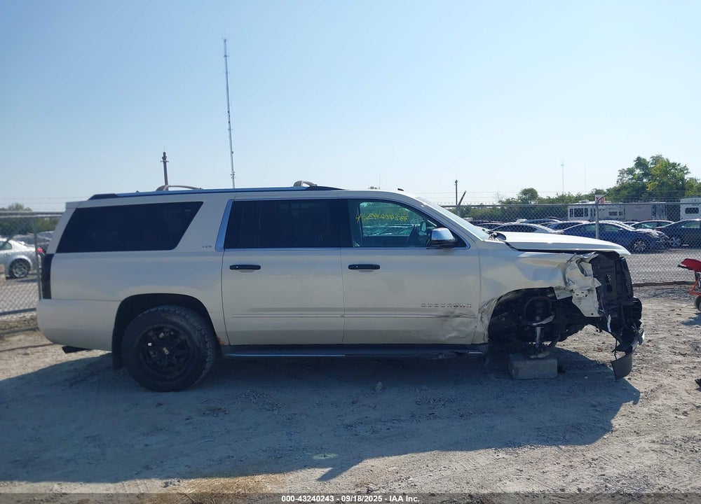 2015 CHEVROLET SUBURBAN 1500 VIN: 1GNSKKKCXFR117909