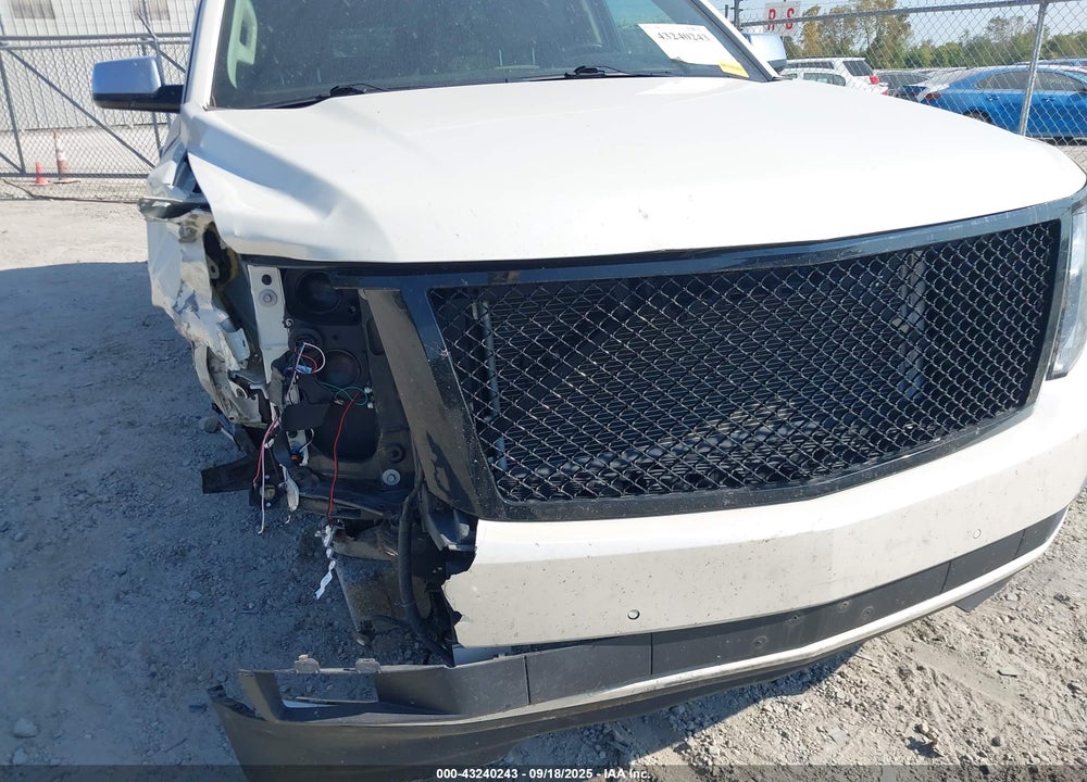 2015 CHEVROLET SUBURBAN 1500 VIN: 1GNSKKKCXFR117909