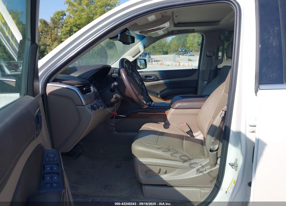 2015 CHEVROLET SUBURBAN 1500 VIN: 1GNSKKKCXFR117909