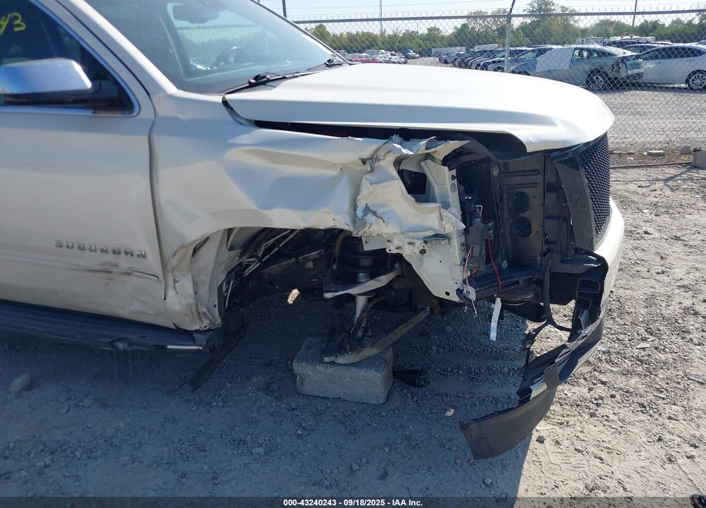 2015 CHEVROLET SUBURBAN 1500 VIN: 1GNSKKKCXFR117909