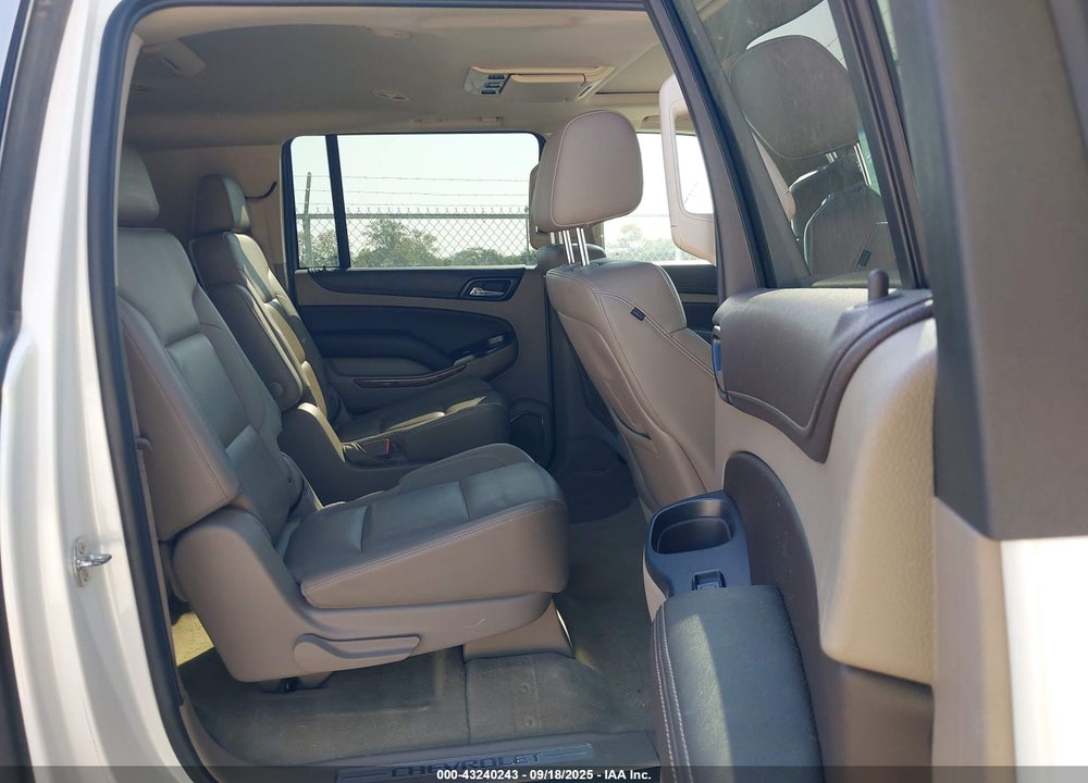 2015 CHEVROLET SUBURBAN 1500 VIN: 1GNSKKKCXFR117909