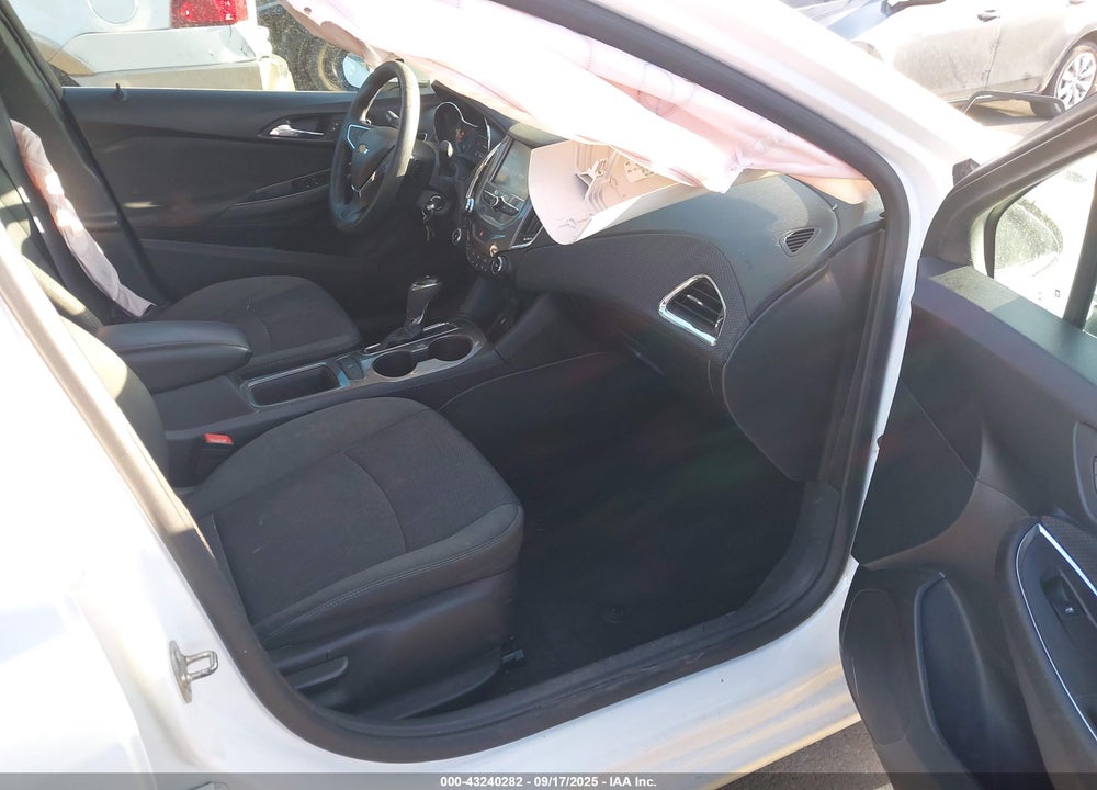 2016 CHEVROLET CRUZE VIN: 1G1BE5SM0G7299037