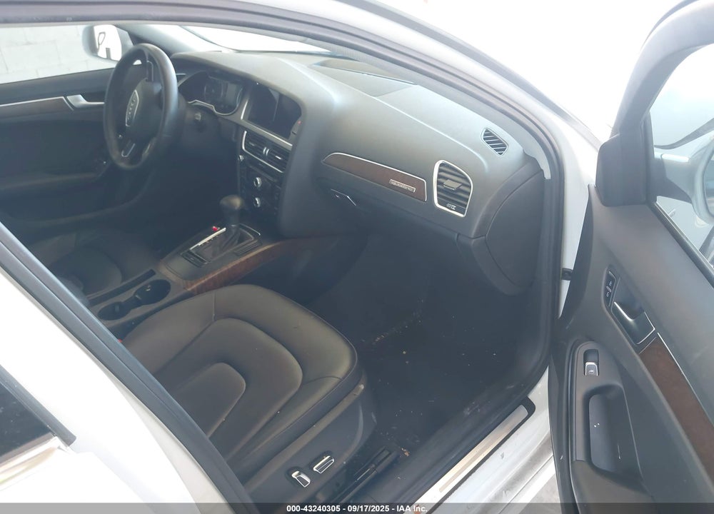 2014 AUDI A4 VIN: WAUBFAFL1EN023664