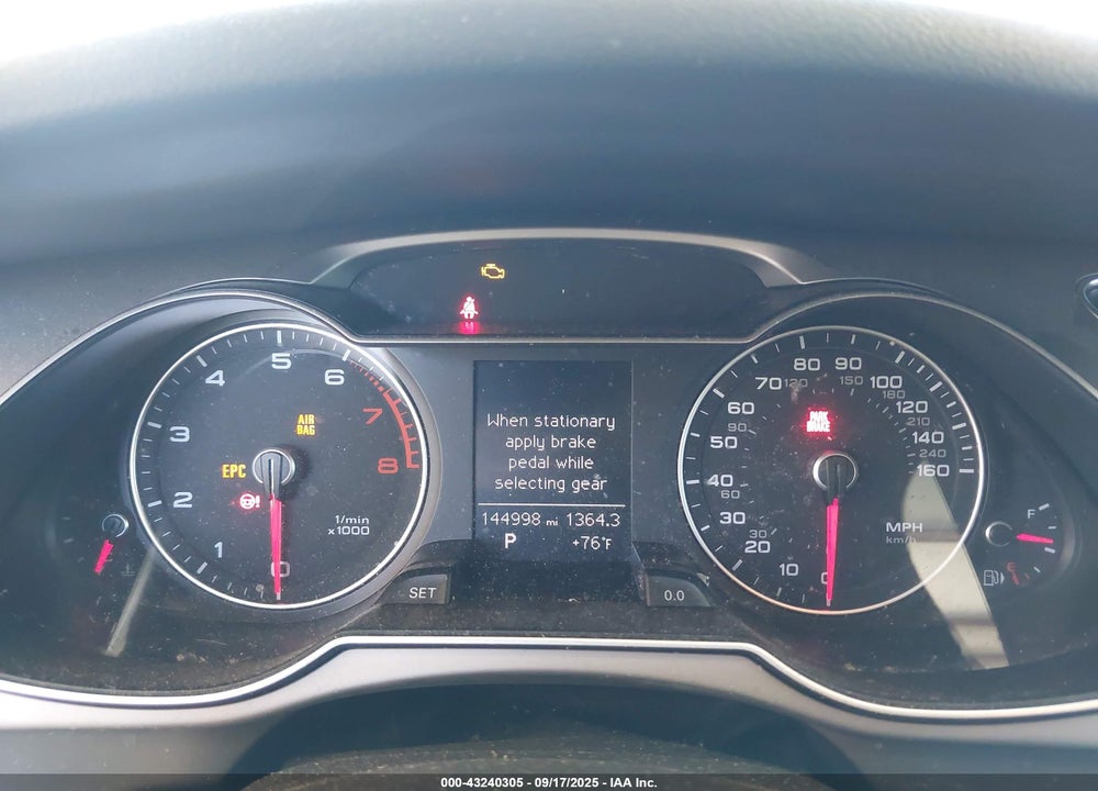 2014 AUDI A4 VIN: WAUBFAFL1EN023664