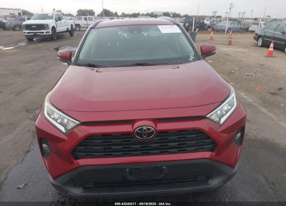 2019 TOYOTA RAV4 VIN: JTMW1RFV2KD026660