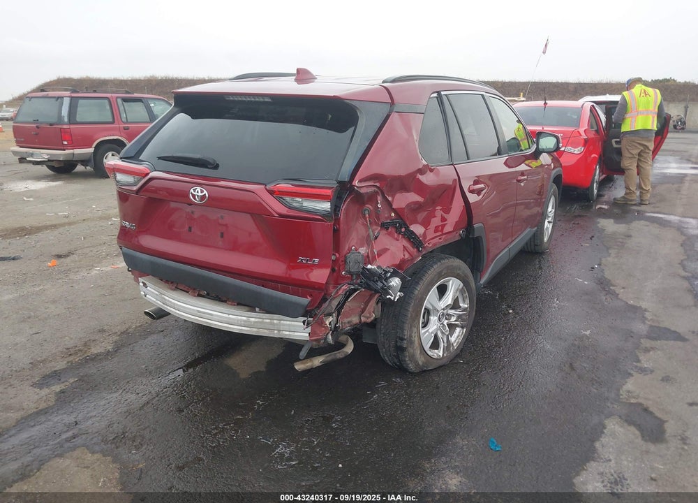 2019 TOYOTA RAV4 VIN: JTMW1RFV2KD026660