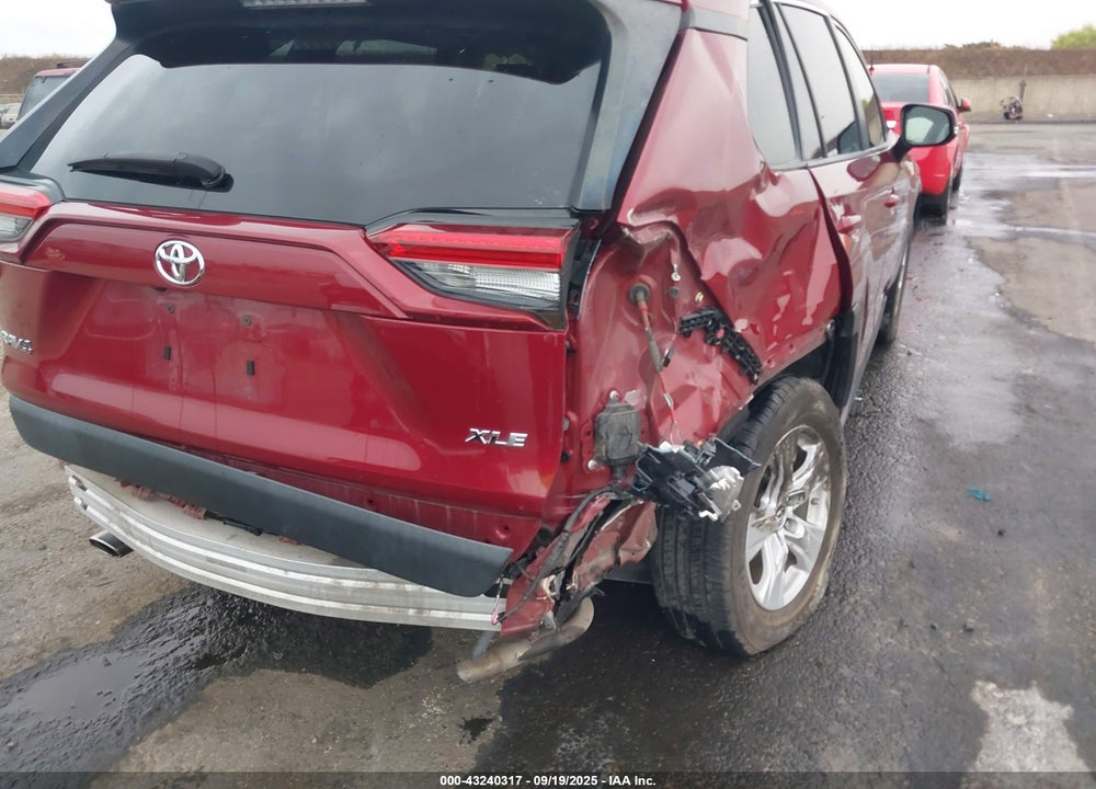 2019 TOYOTA RAV4 VIN: JTMW1RFV2KD026660