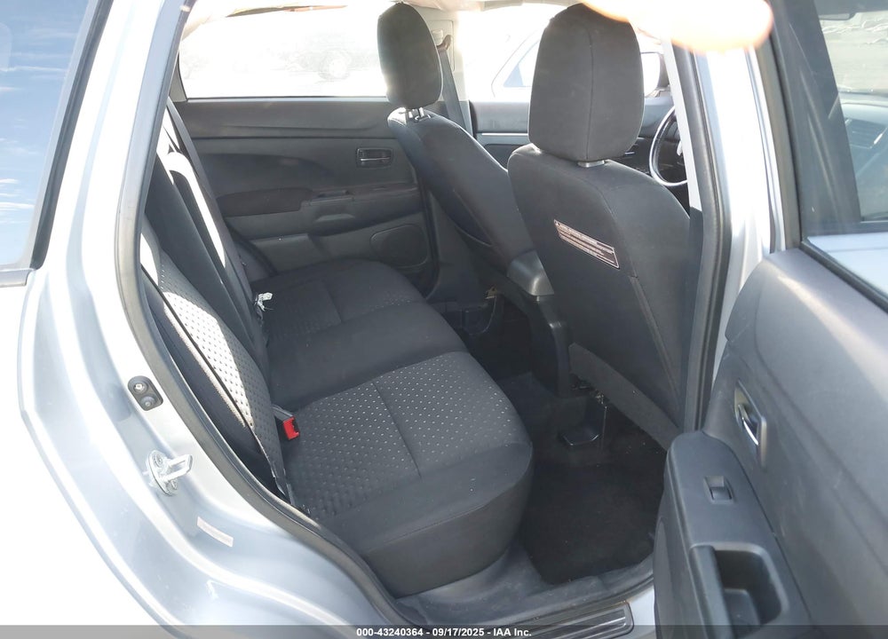 2011 MITSUBISHI OUTLANDER SPORT VIN: JA4AR4AU7BZ023223