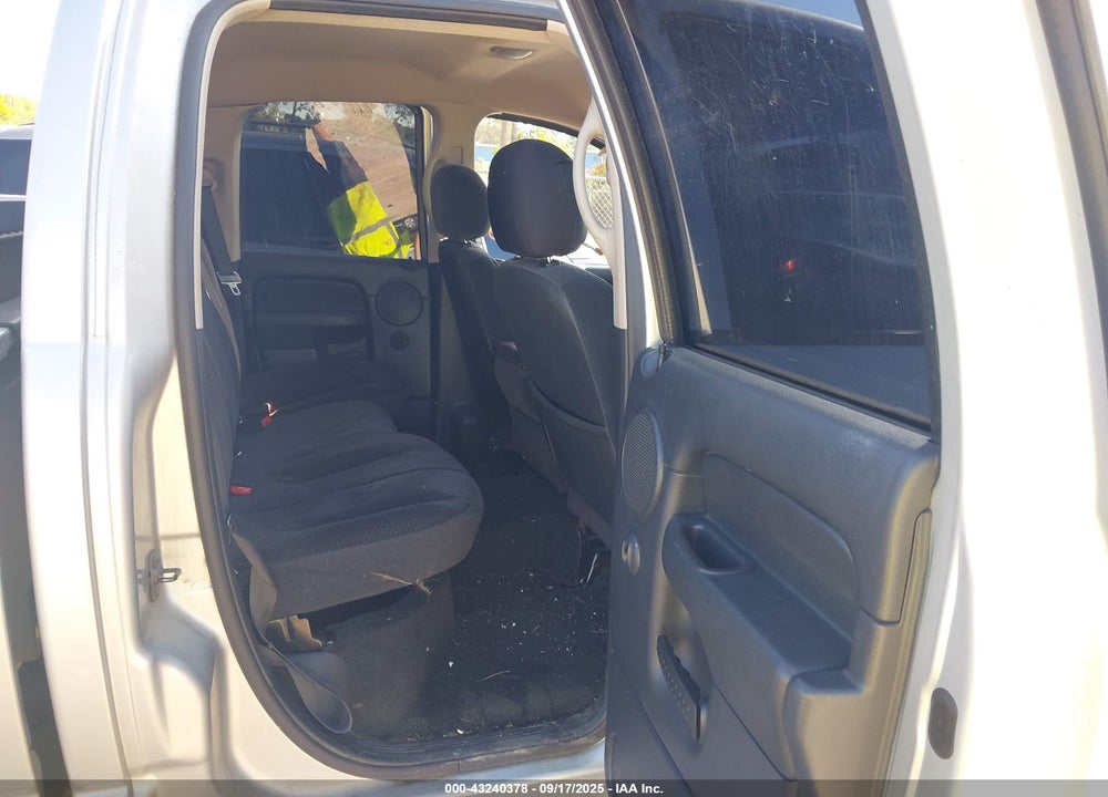 2002 DODGE RAM 1500 ST VIN: 1D7HU18Z72J225826