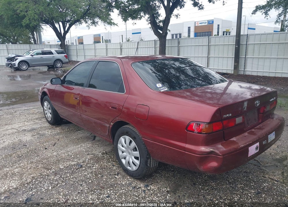 1999 TOYOTA CAMRY LE VIN: 4T1BG22K9XU540931