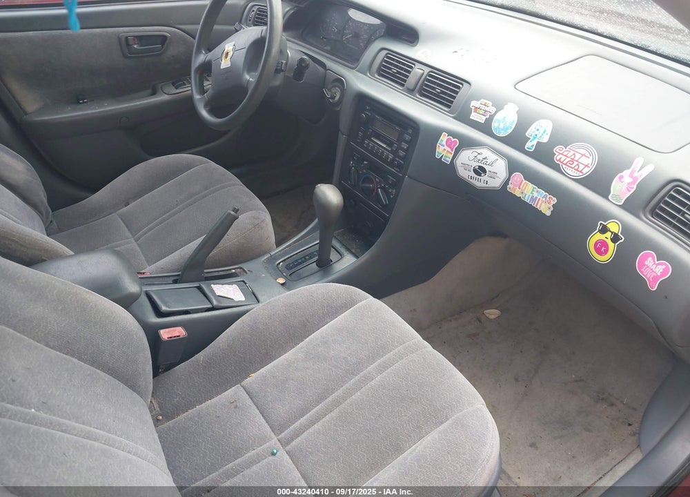 1999 TOYOTA CAMRY LE VIN: 4T1BG22K9XU540931