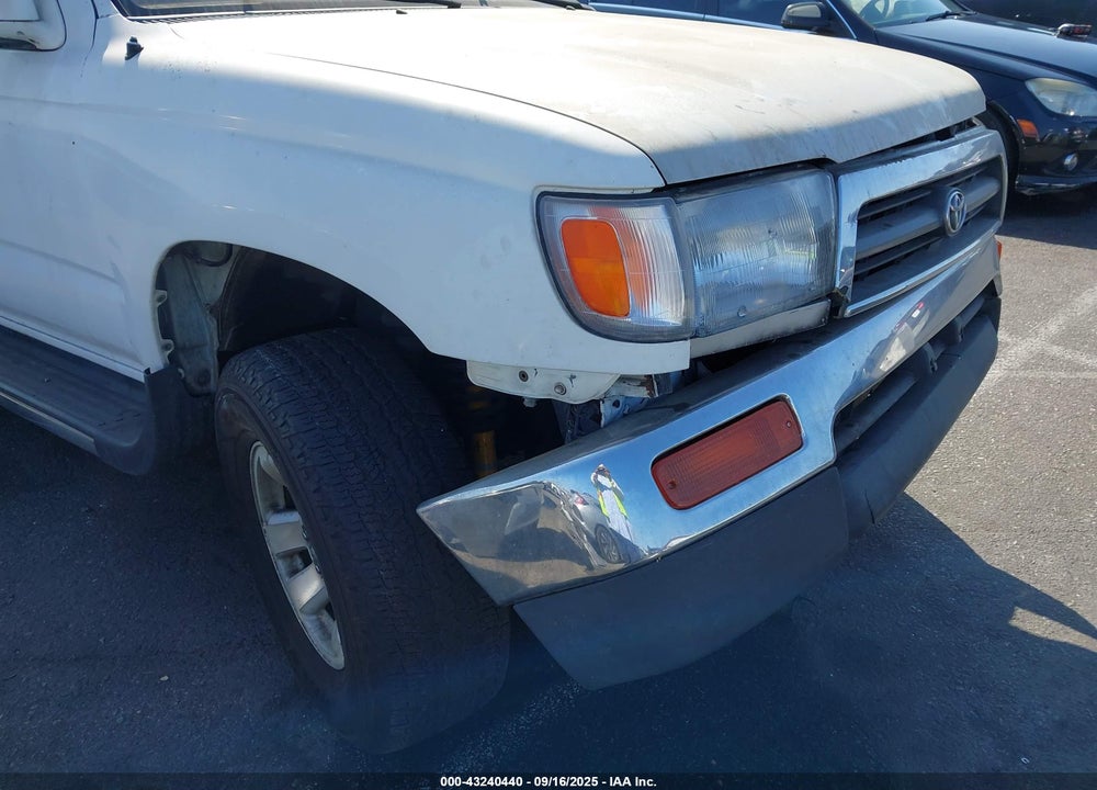 1996 TOYOTA 4RUNNER SR5 VIN: JT3HN86R9T0048601