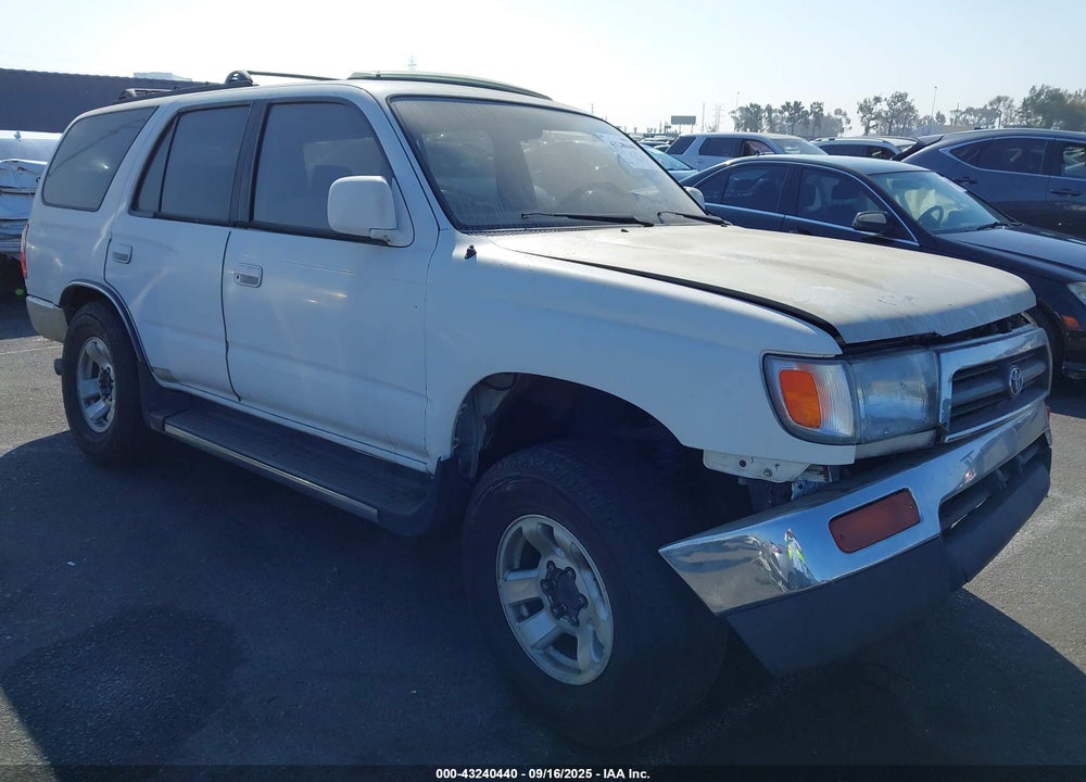 1996 TOYOTA 4RUNNER SR5 VIN: JT3HN86R9T0048601