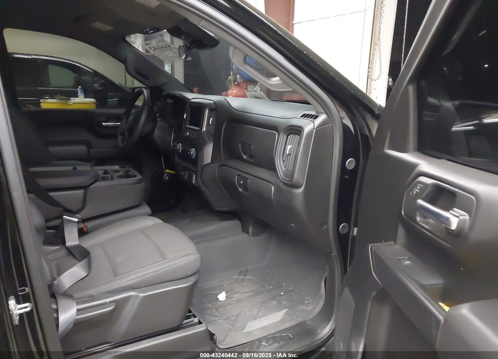 2024 CHEVROLET SILVERADO 1500 VIN: 1GCPABEKXRZ193445