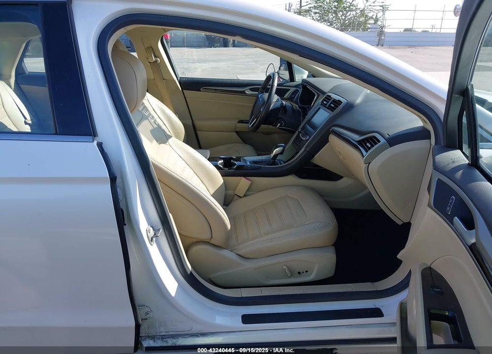 2014 FORD FUSION VIN: 3FA6P0PU7ER227827