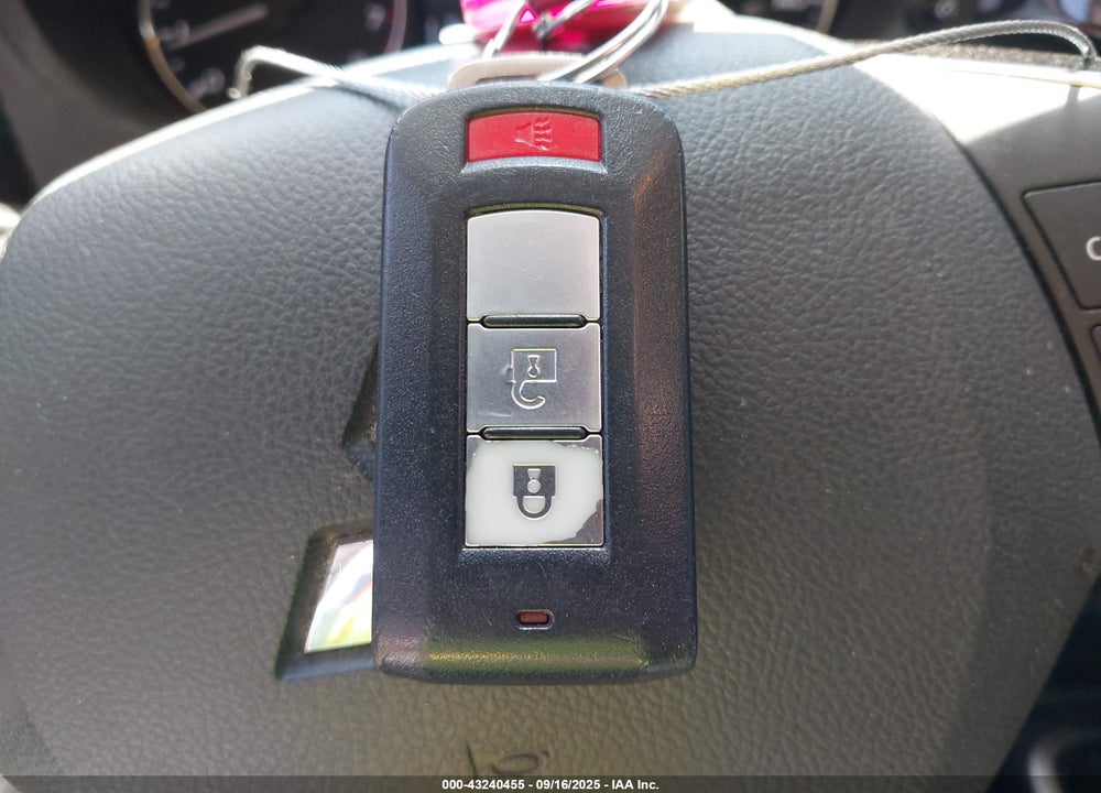 2018 MITSUBISHI OUTLANDER SE VIN: JA4AD3A33JZ040194