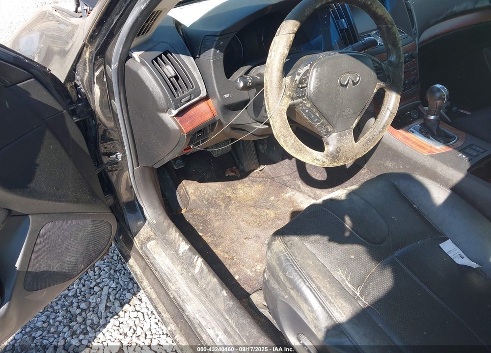 2008 INFINITI G35X VIN: JNKBV61F18M261530