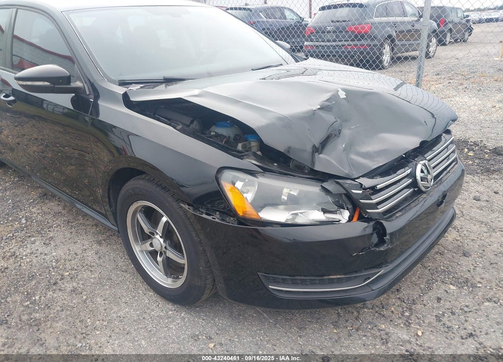 2012 VOLKSWAGEN PASSAT 2.5L S VIN: 1VWAP7A32CC041117