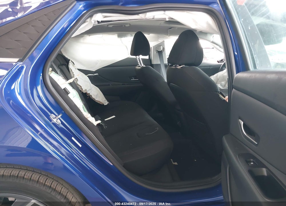 2025 HYUNDAI ELANTRA SEL CONVENIENCE VIN: KMHLS4DG2SU937610