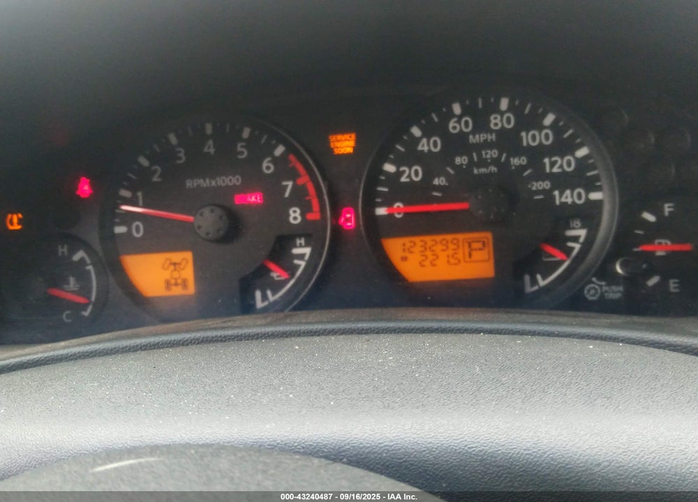 2007 NISSAN FRONTIER SE VIN: 1N6AD06W07C403180