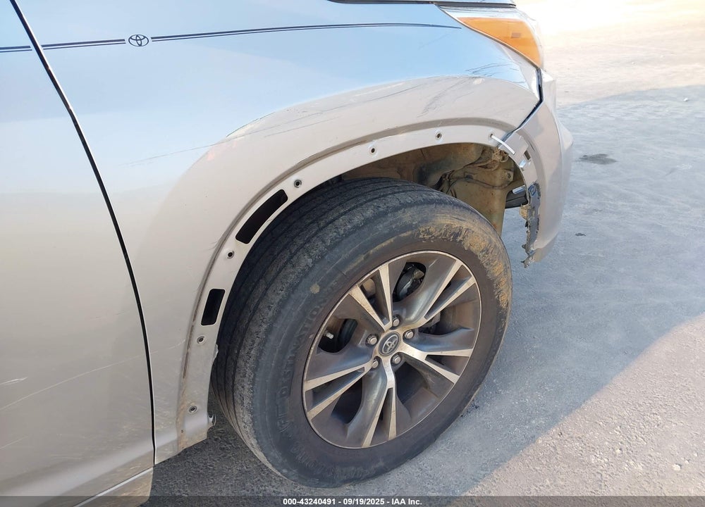 2016 TOYOTA HIGHLANDER VIN: 5TDKKRFH9GS501657
