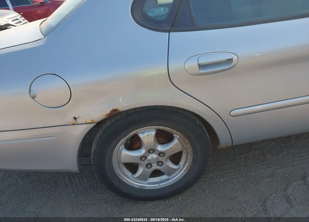 2003 FORD TAURUS SES VIN: 1FAFP55253G217431