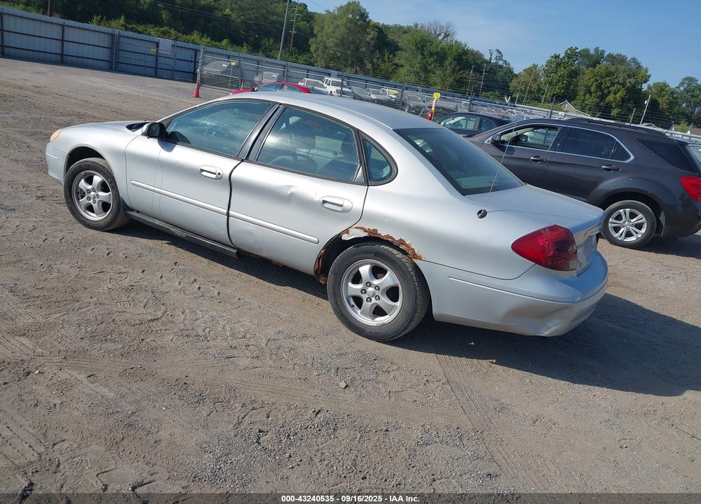 2003 FORD TAURUS SES VIN: 1FAFP55253G217431