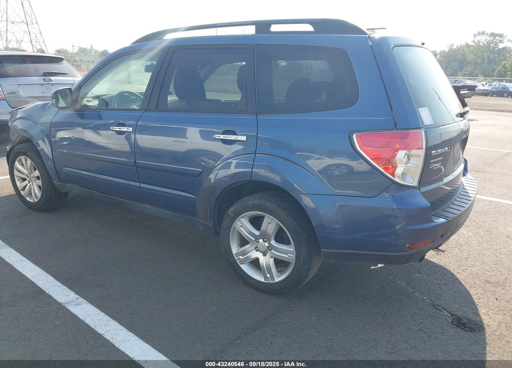 2012 SUBARU FORESTER 2.5X PREMIUM VIN: JF2SHBDC9CH412166