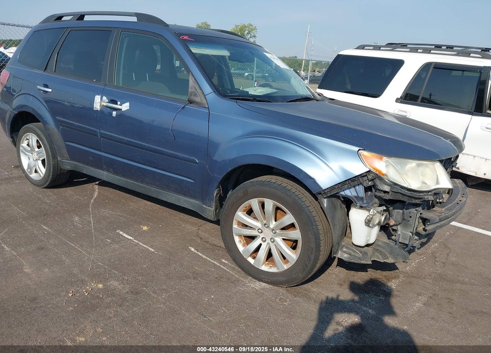 2012 SUBARU FORESTER 2.5X PREMIUM VIN: JF2SHBDC9CH412166